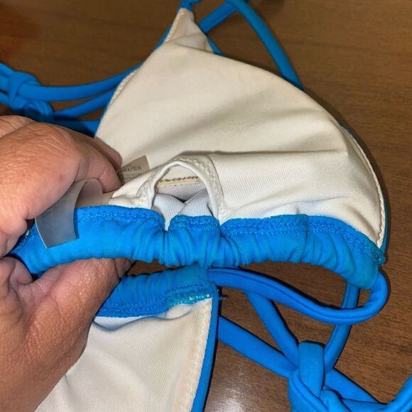 Bundle of 3 Victoria secret bikini tops size small - Picture 4 of 7